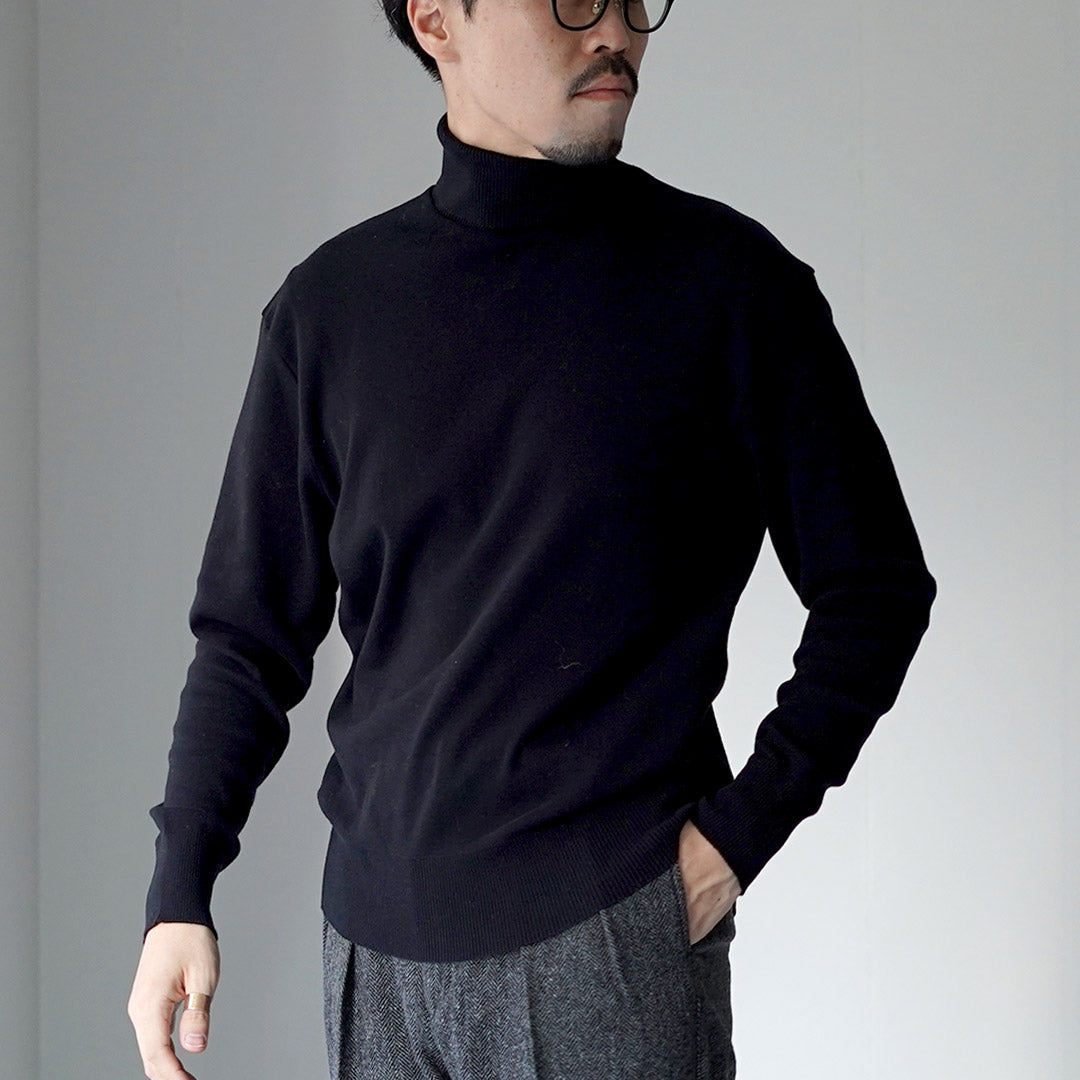 GICIPI / TIGRE 宽松针织和缝制高领衫