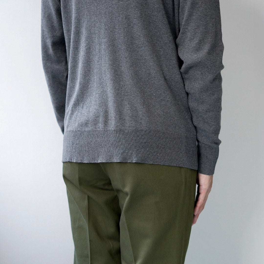 GICIPI / TIGRE 宽松针织和缝制高领衫