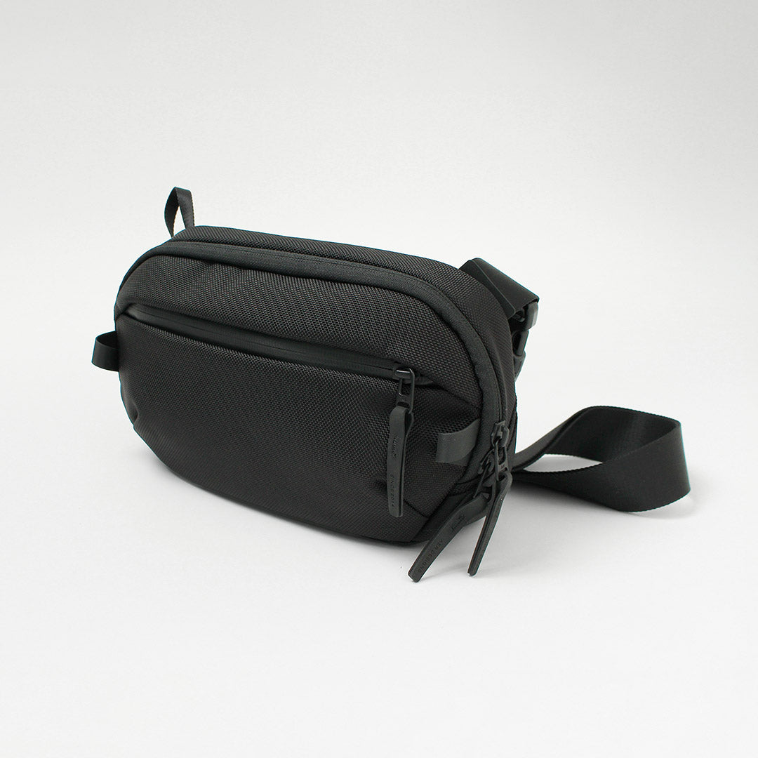 AER / Day Sling 4 Shoulder Bag