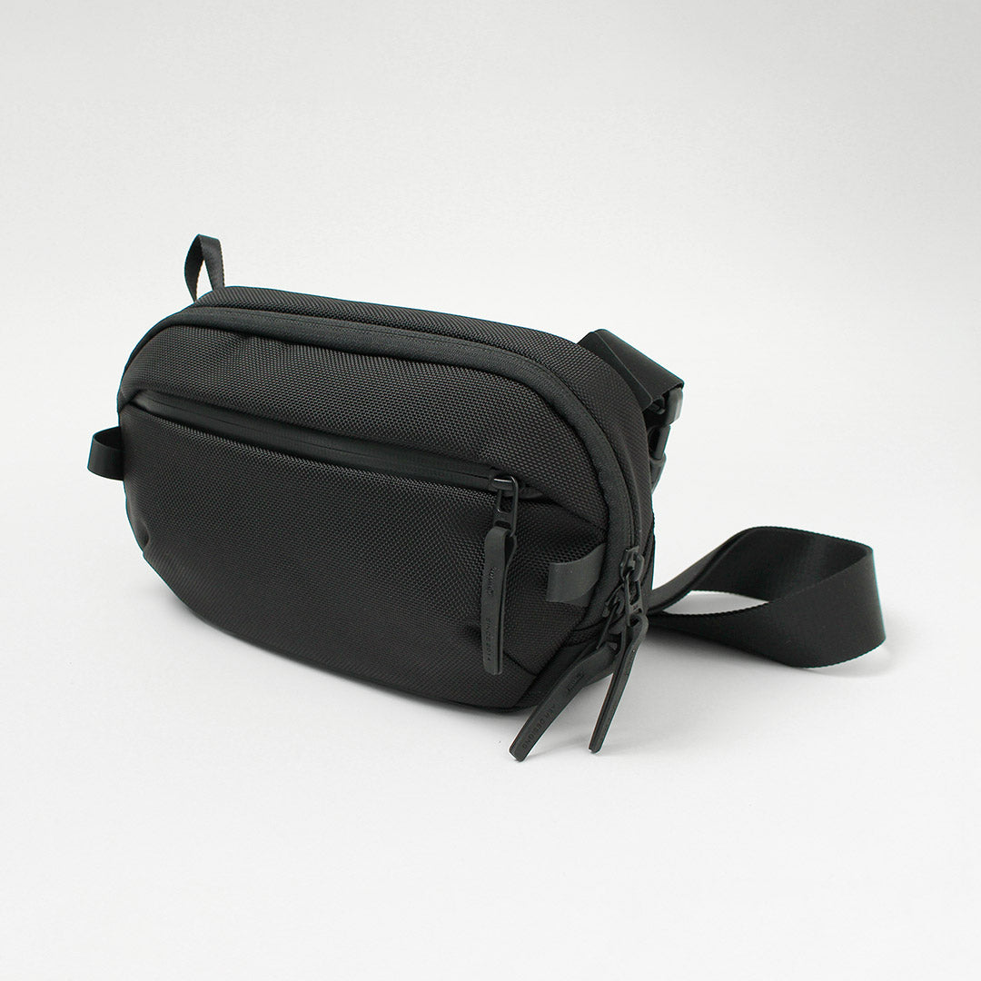 AER / Day Sling 4 Shoulder Bag