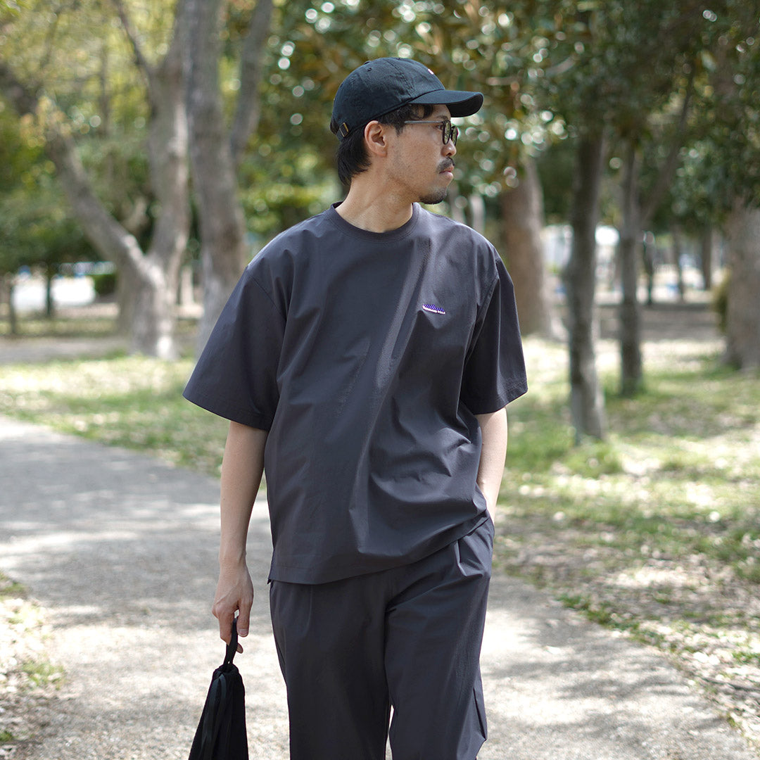 千英里 /短袖T恤和長褲套裝