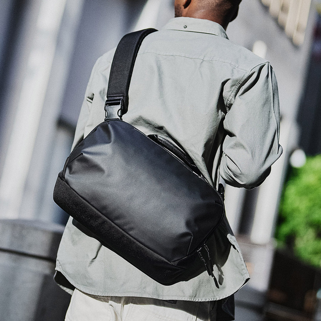 Aer / Tech Sling 3