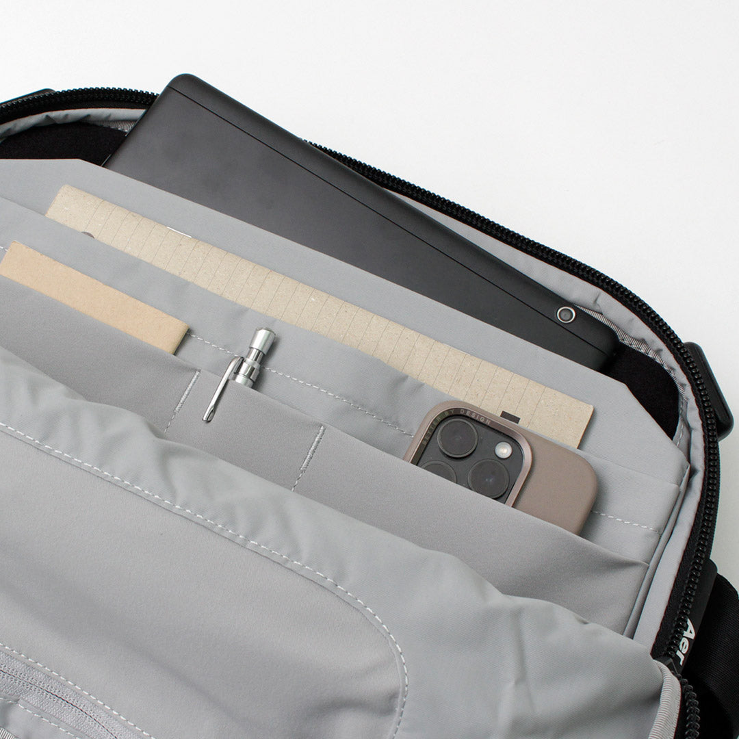 Aer / Tech Sling 3