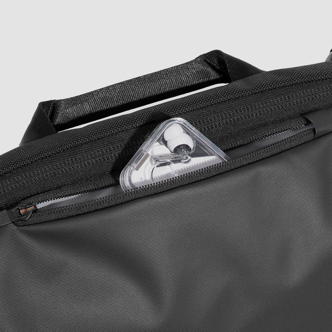 Aer / Tech Sling 3