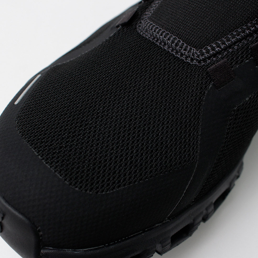ON / Cloud 6 Sneakers