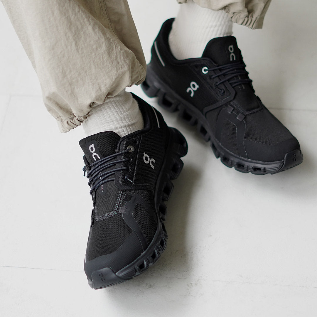 ON / Cloud 6 Sneakers