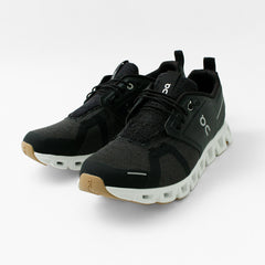 black / US8
