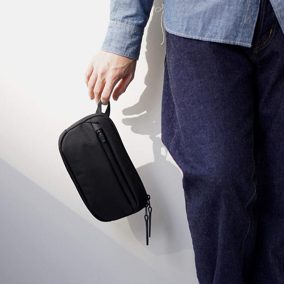 Aer / Slim Pouch