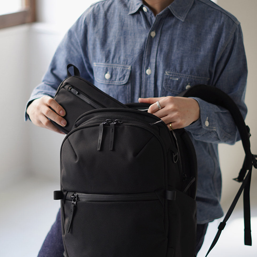 Aer / Slim Pouch