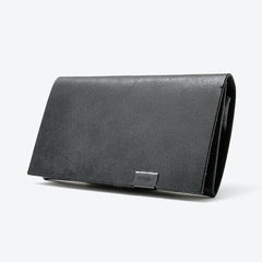 black / Free