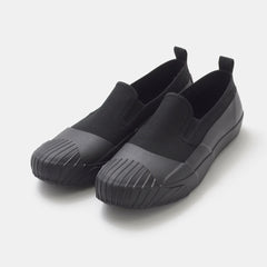 黑色的 / 22