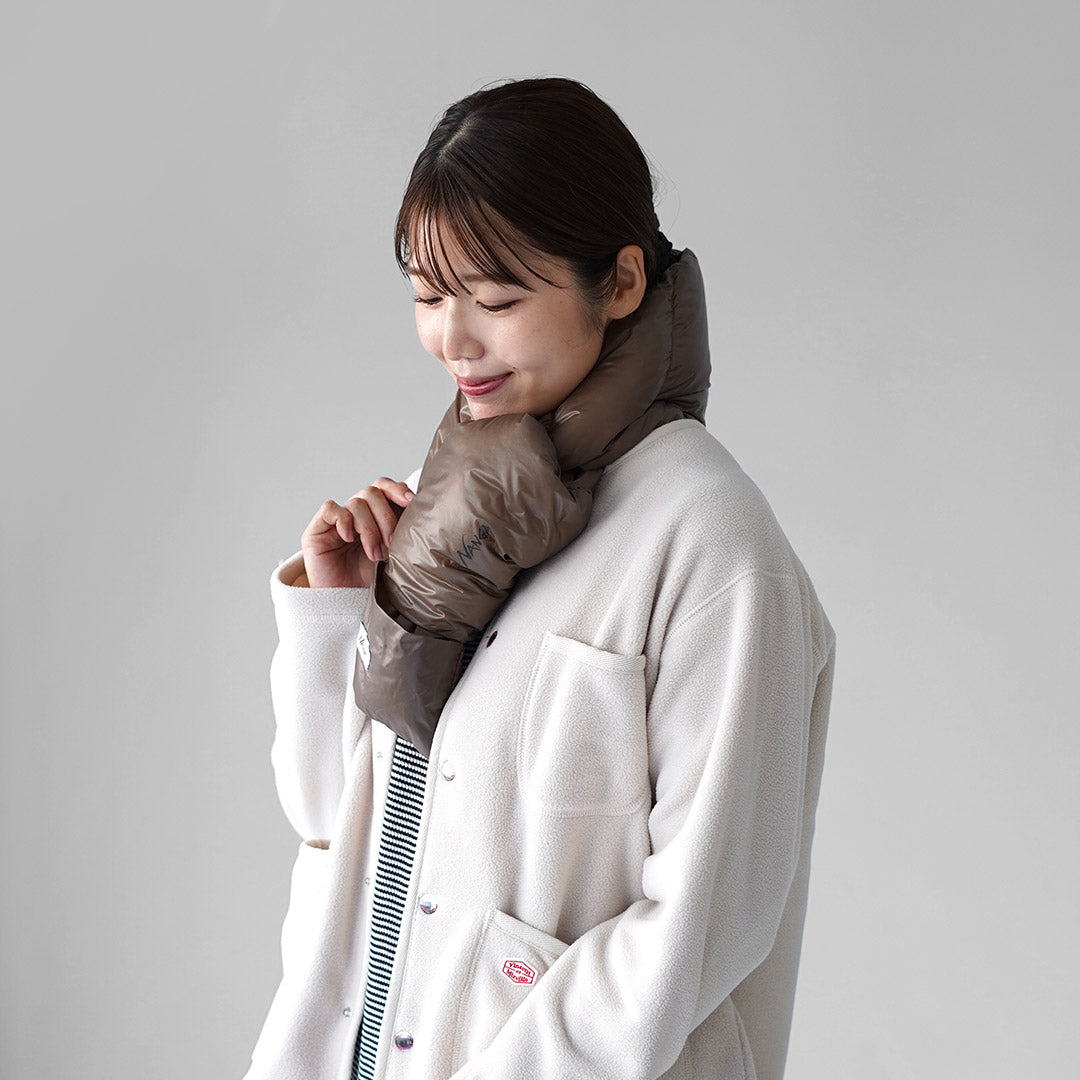 NAANGA / 轻便轻便羽绒围巾