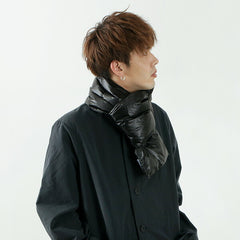 black / Free