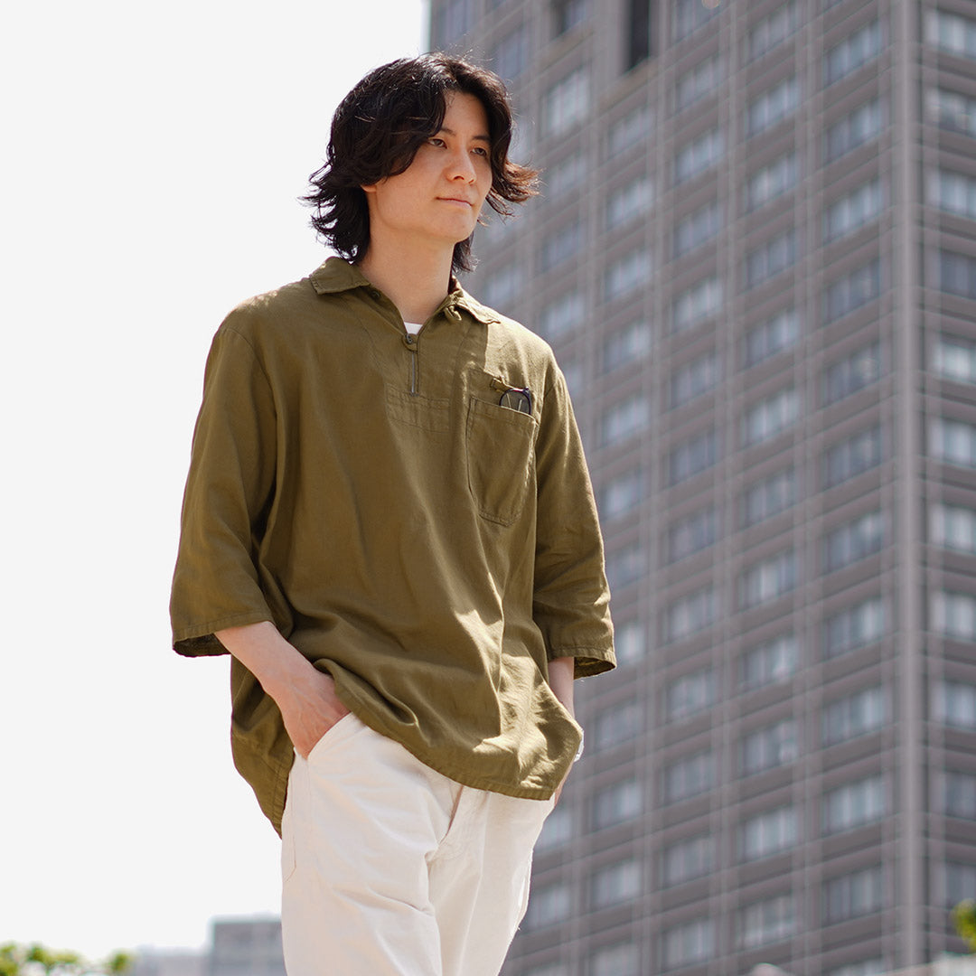 日本藍色牛仔褲 /代碼:銀色軍用套頭衫襯衫