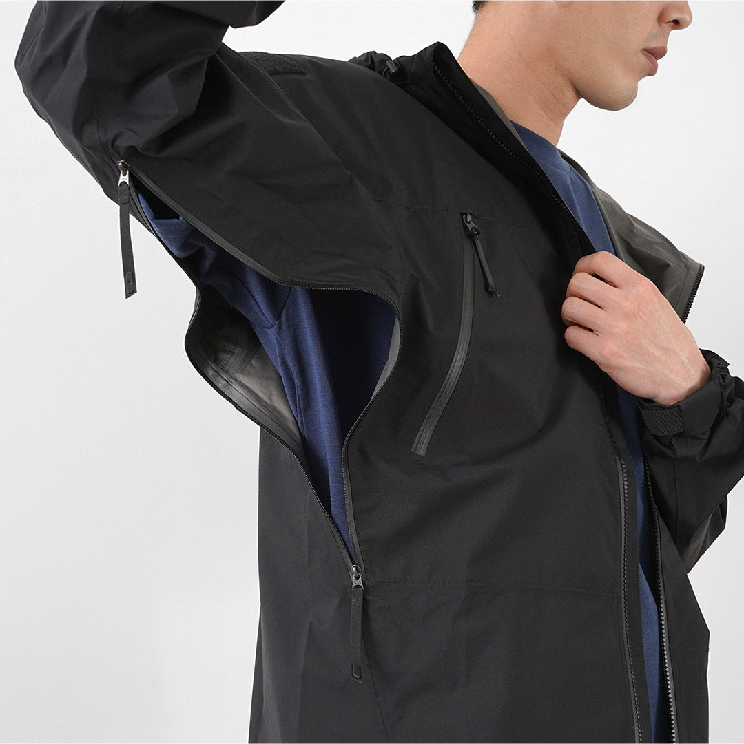 蒂拉克 /毒刺米格夹克