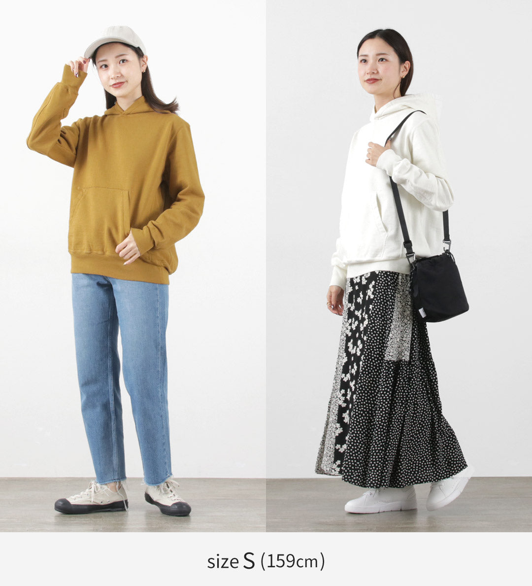 REMI RELIEF / Hooded Sweatshirt