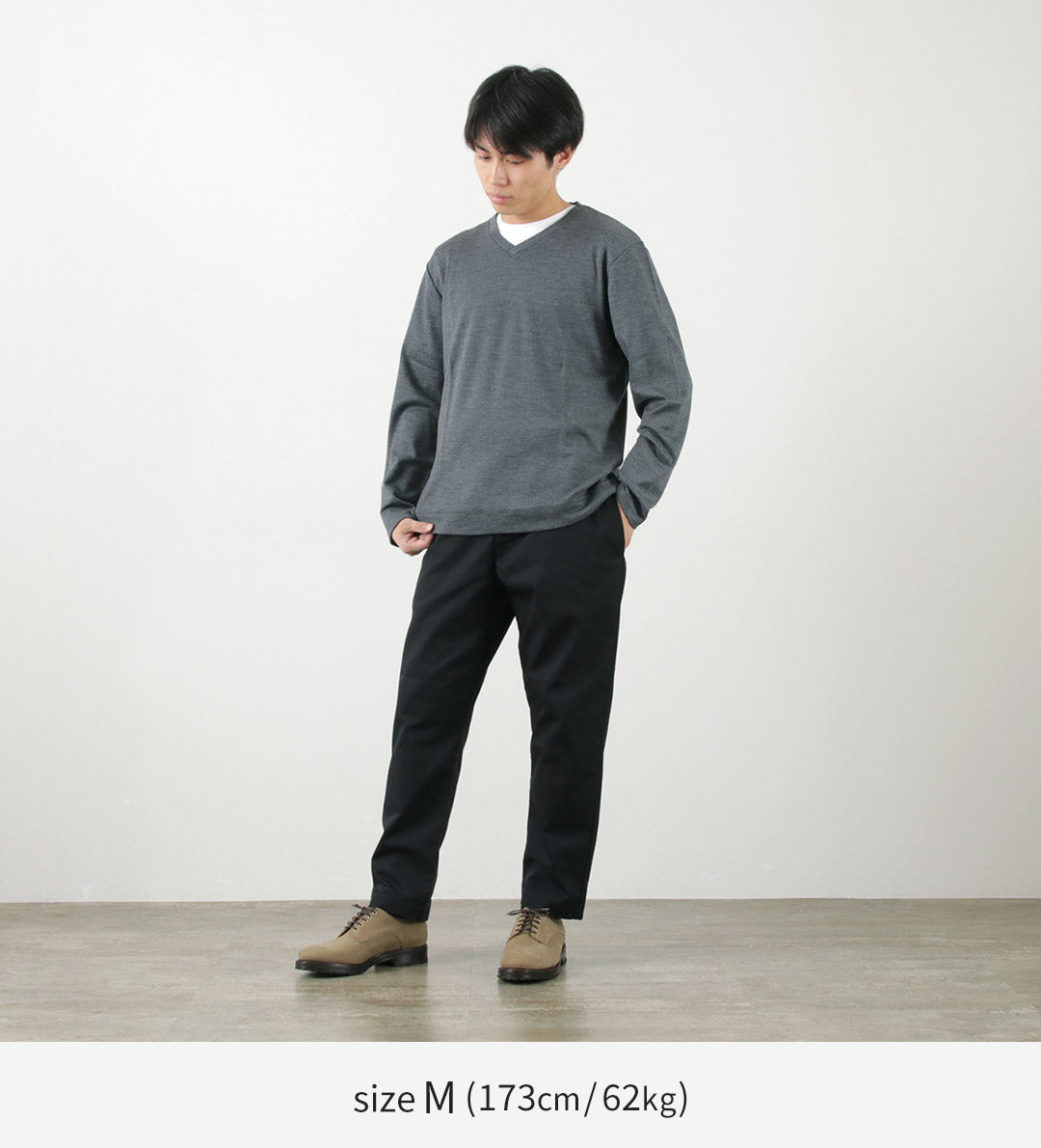 Re hecho en Tokio Japón / Dress Wool Knit V-Eck