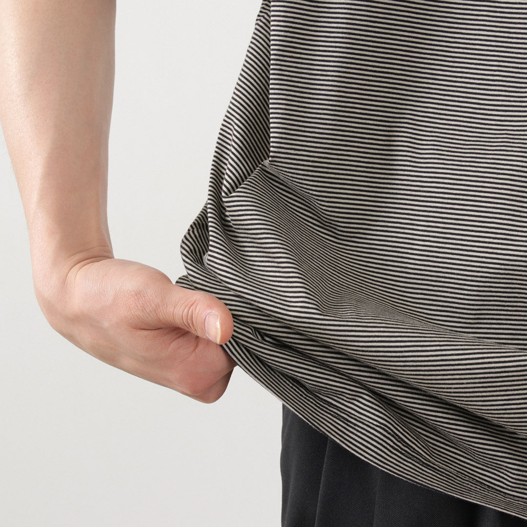 T-shirt de cou à rayures à rayures à rayures en vrac
