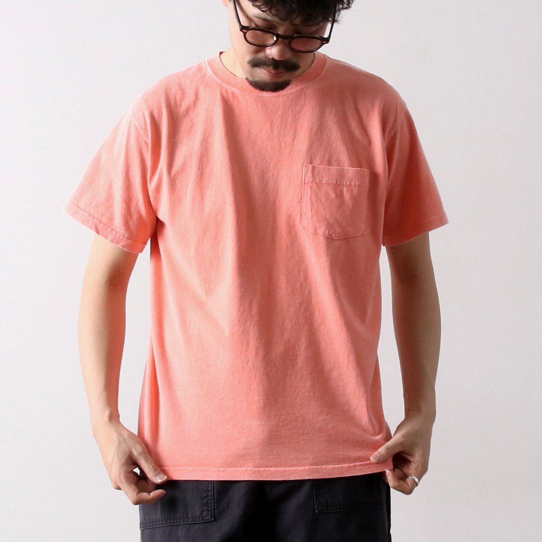 Bon t-shirt de poche à manches courtes colorant vintage