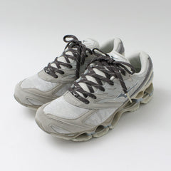 gray / JP25.5