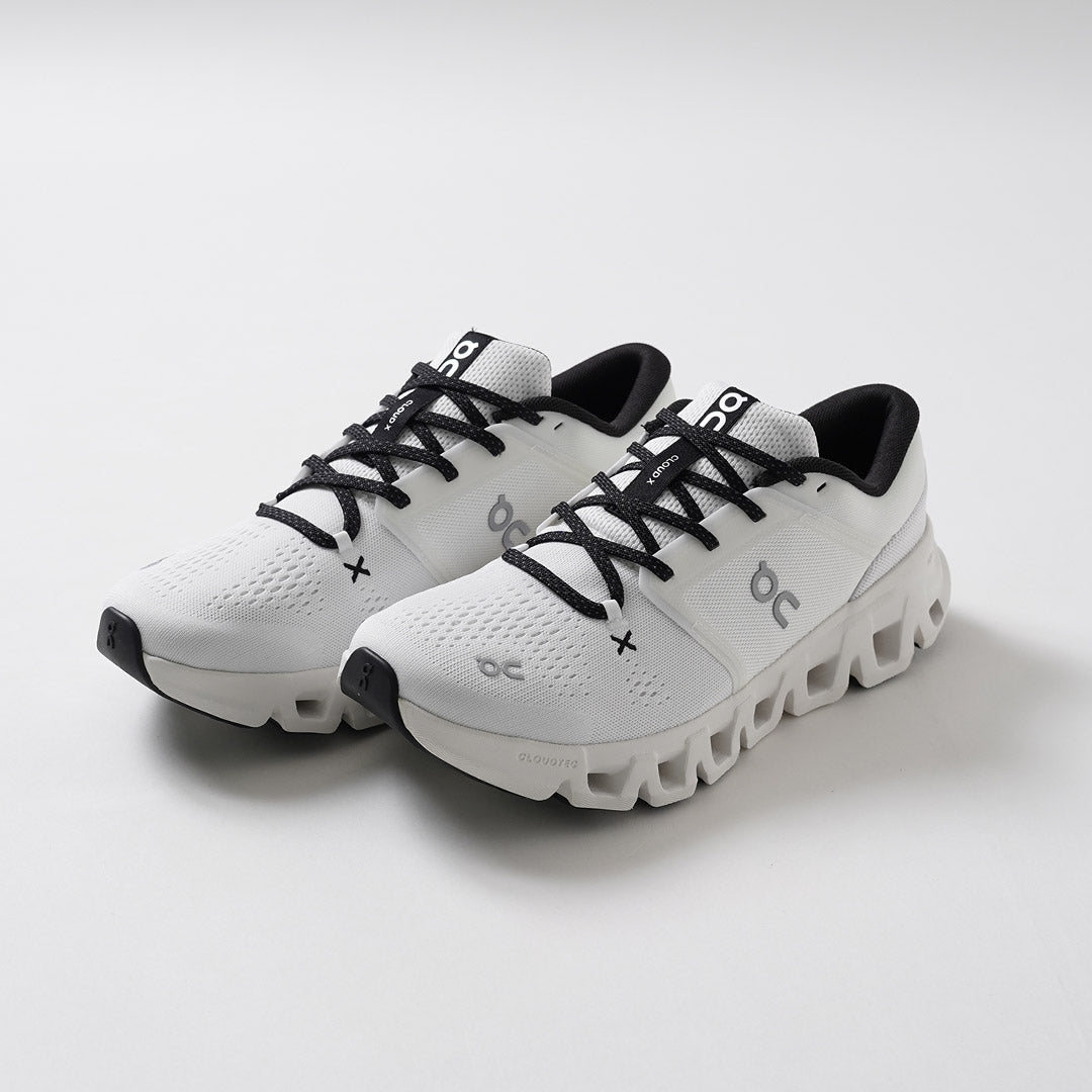 Zapatillas ON/Cloud X 4
