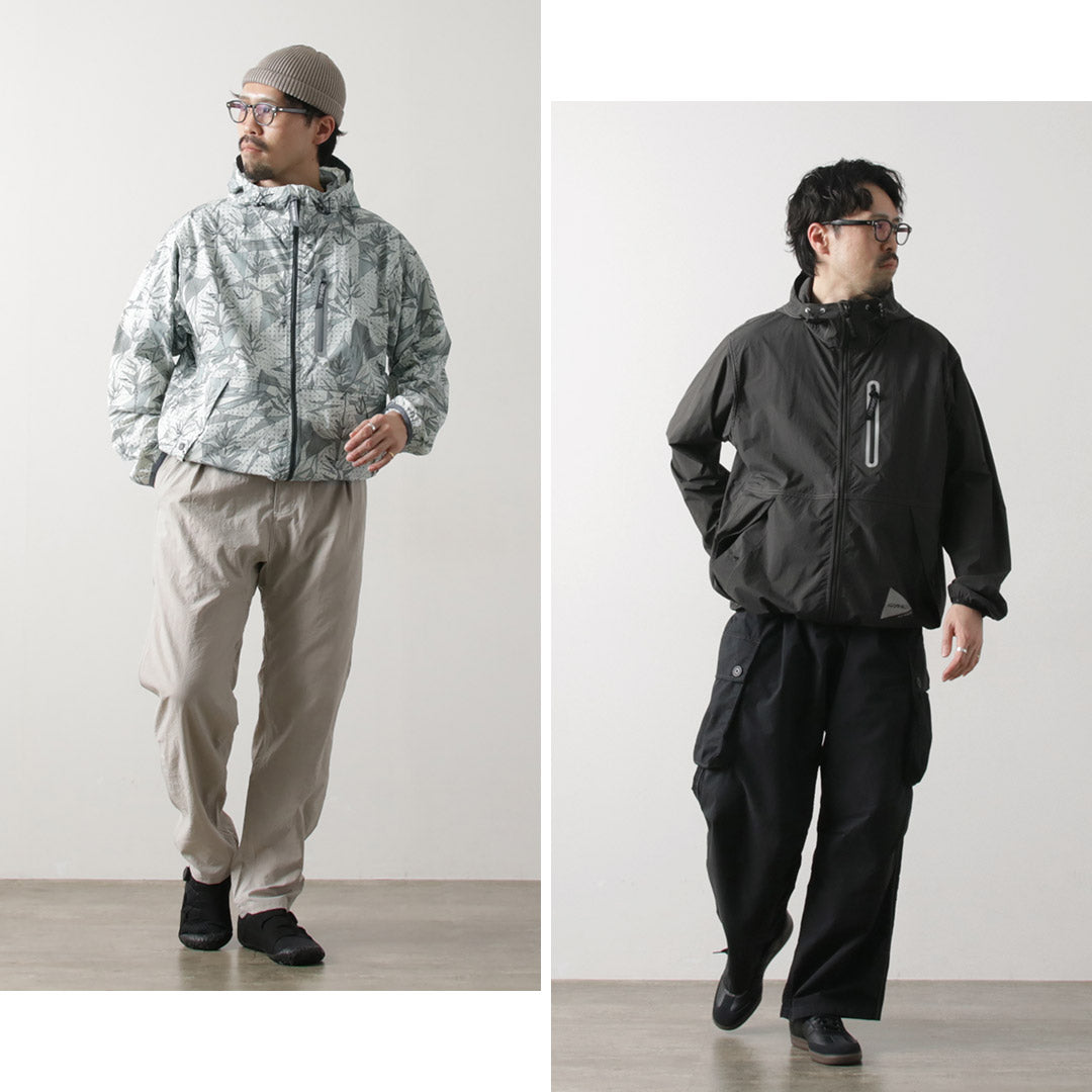 AND WANDER / Gramicci Collaboration Blush Nylon Jacket
