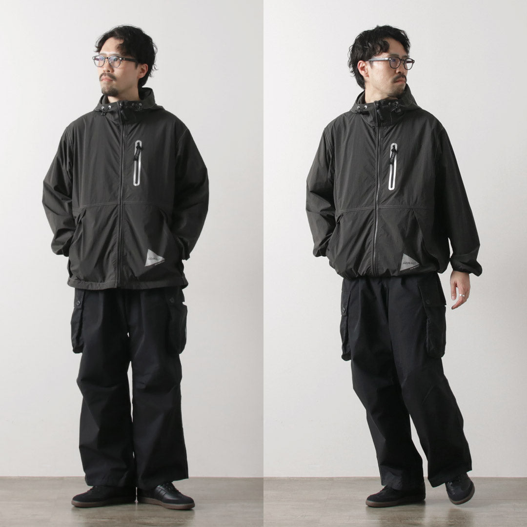 AND WANDER / Gramicci Collaboration Blush Nylon Jacket