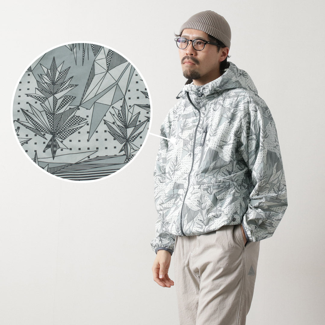 AND WANDER / Gramicci Collaboration Blush Nylon Jacket