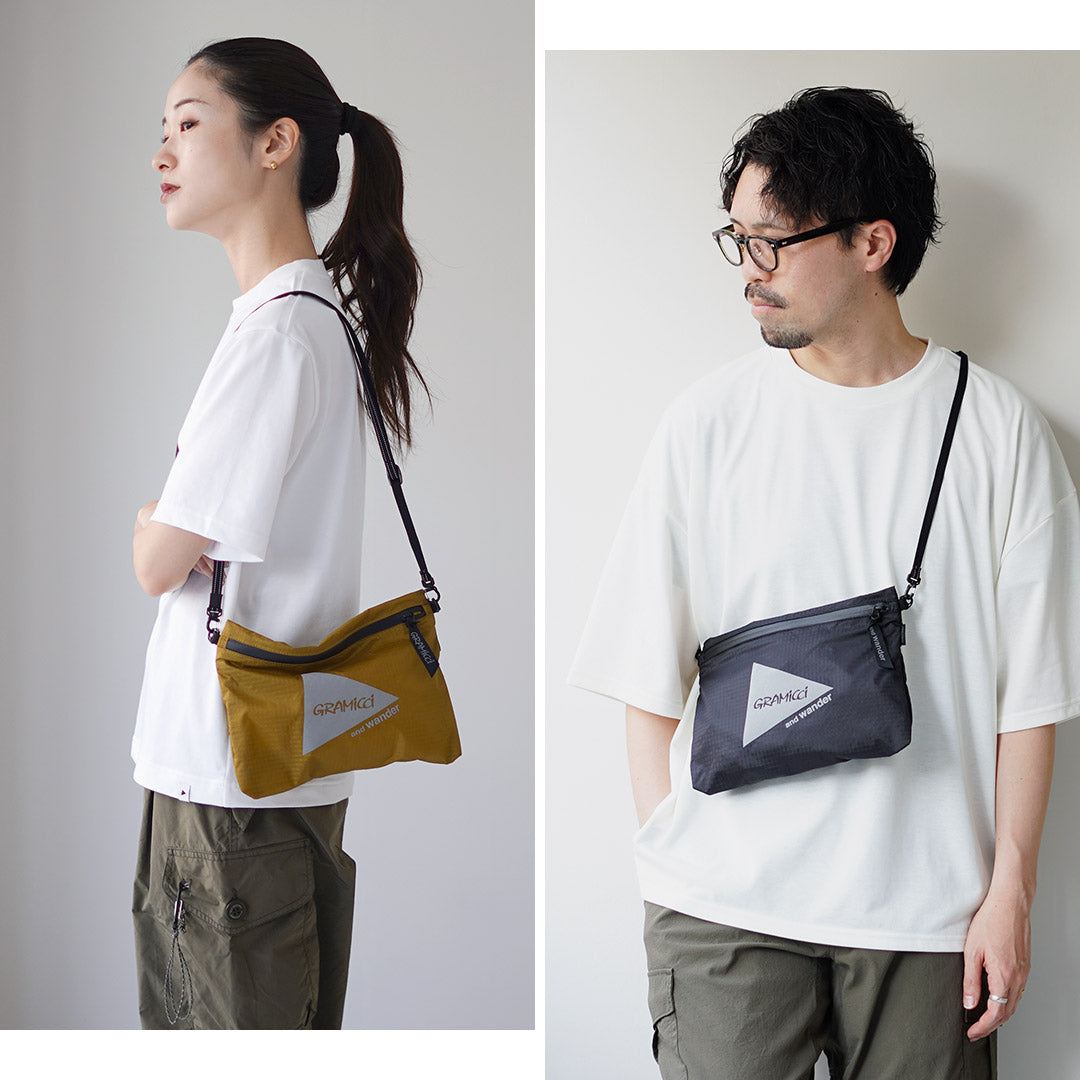 AND WANDER / Gramicci Nylon Sacoche