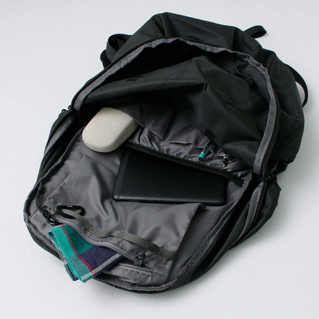 ELLIKER / KILN Hood Zip Top Backpack 22L
