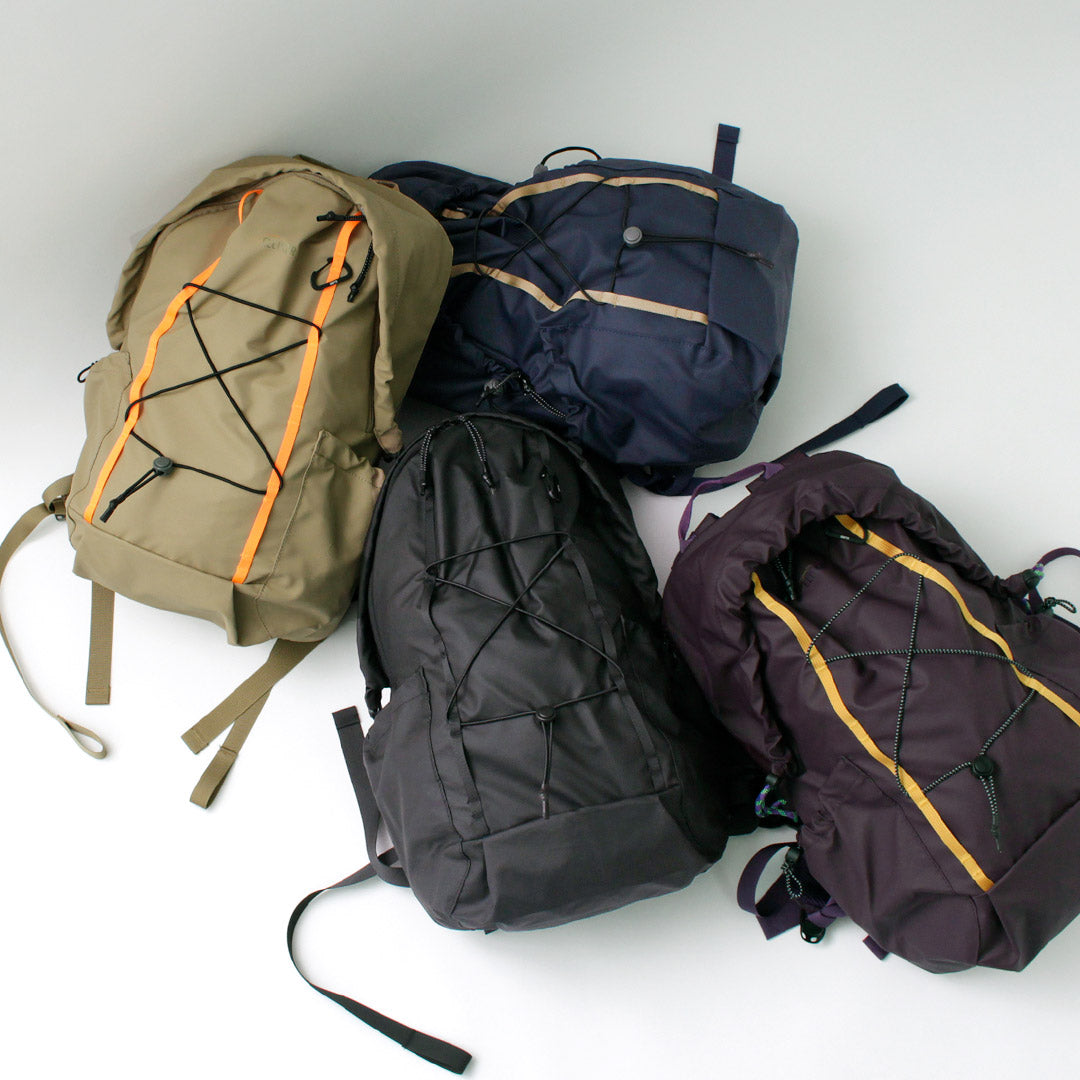 ELLIKER / KILN Hood Zip Top Backpack 22L