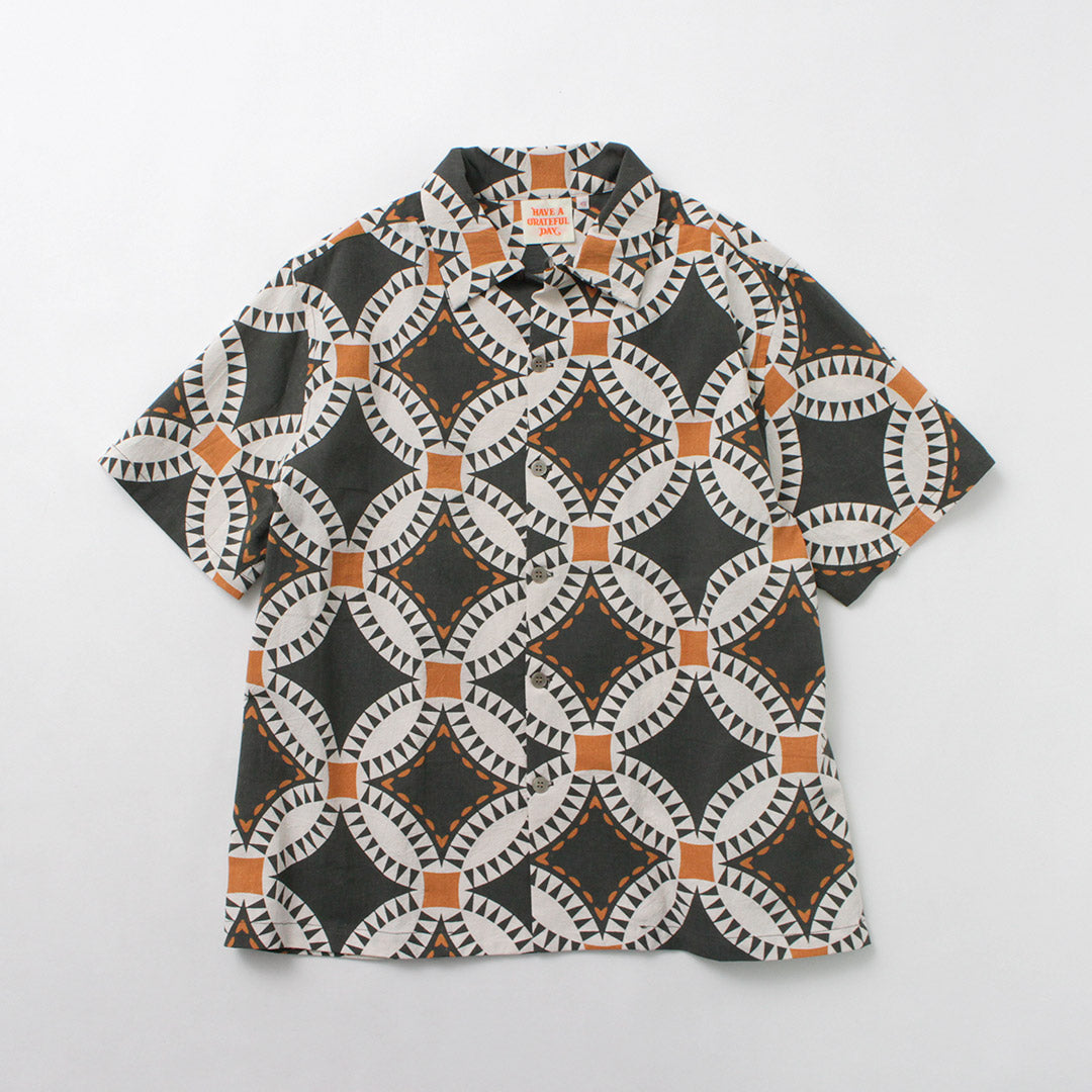 HAVE A GRATEFUL DAY / Open Collar Short Sleeve Shirt Vintage Quilt Print