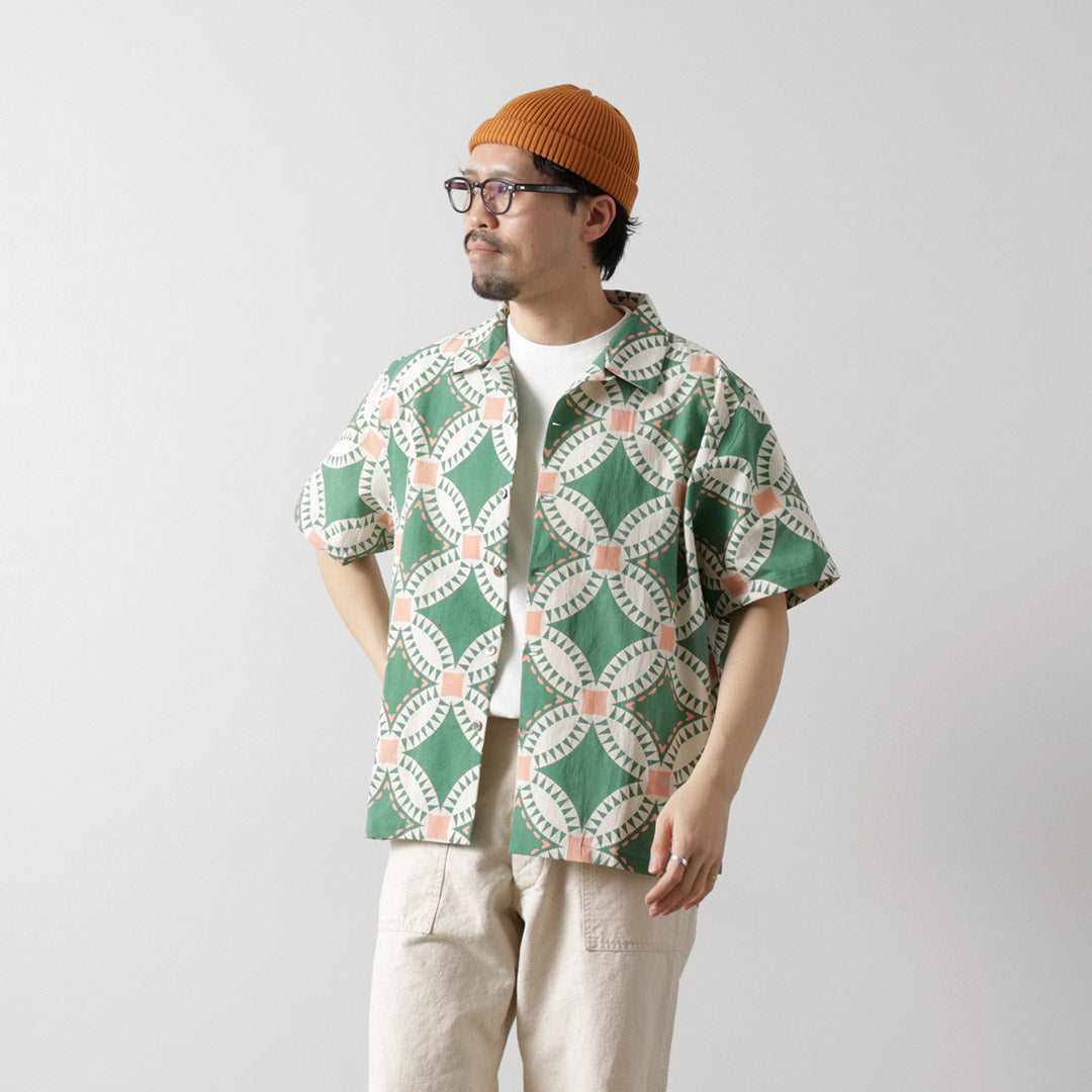 HAVE A GRATEFUL DAY / Open Collar Short Sleeve Shirt Vintage Quilt Print