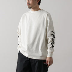 white / S