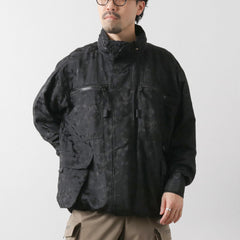 black / M