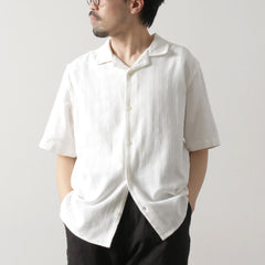 white / M