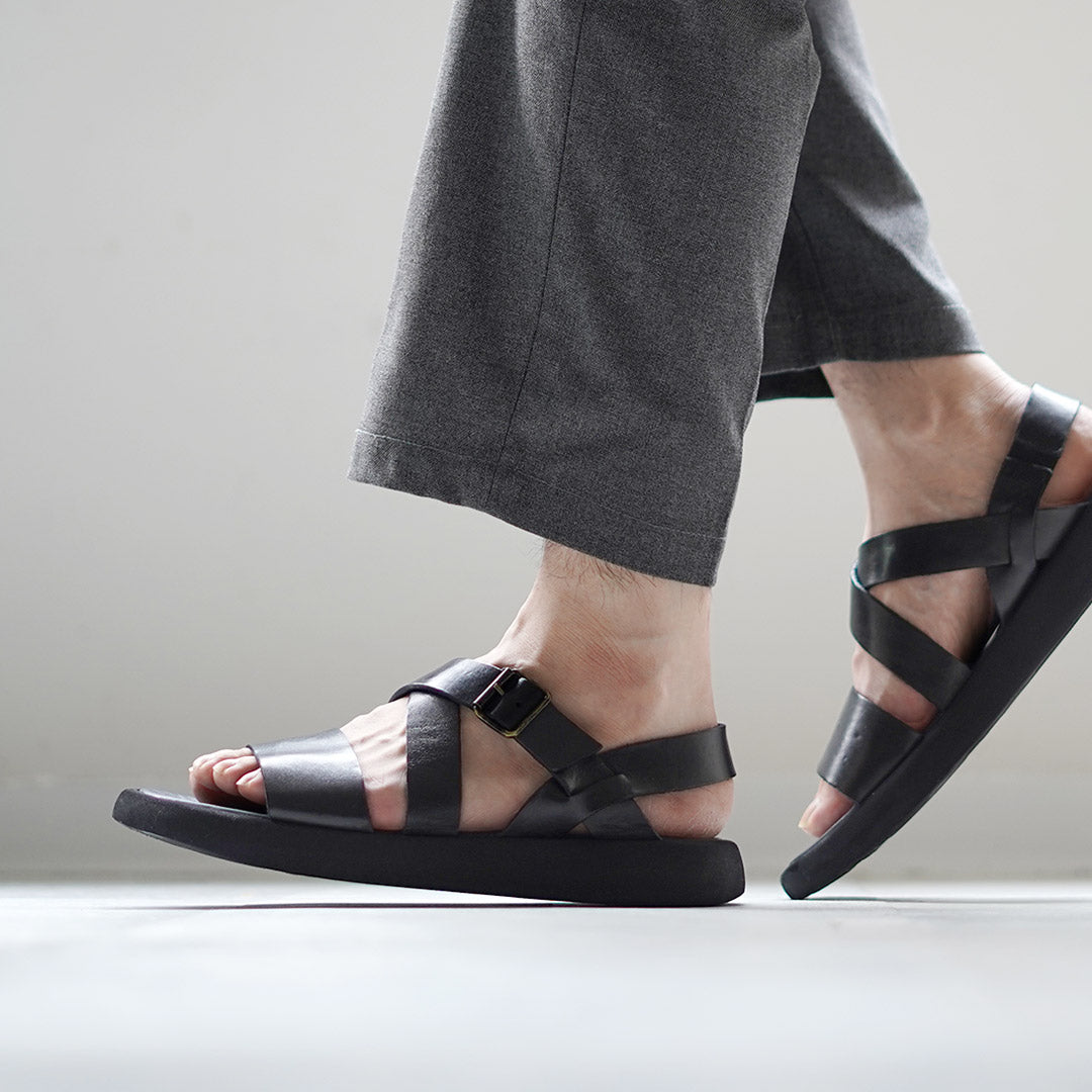 BRADOR / Men's Cross Strap Leather Sandals