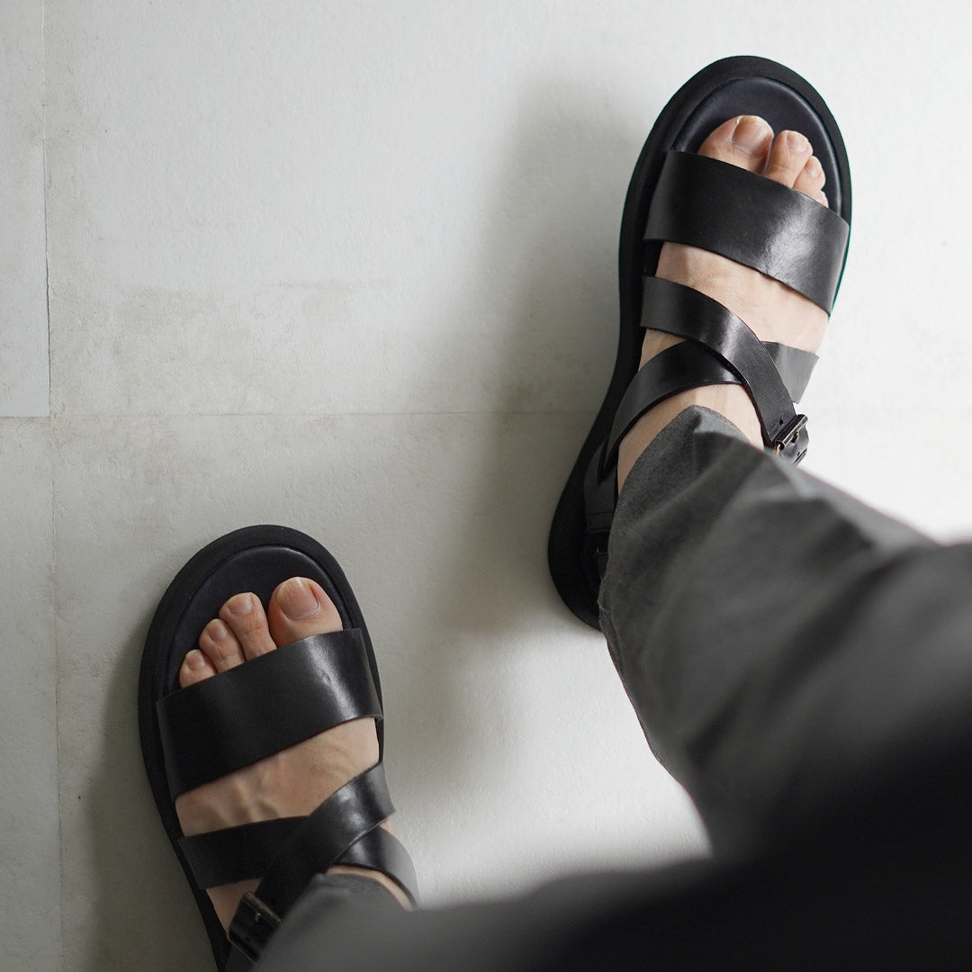 BRADOR / Men's Cross Strap Leather Sandals