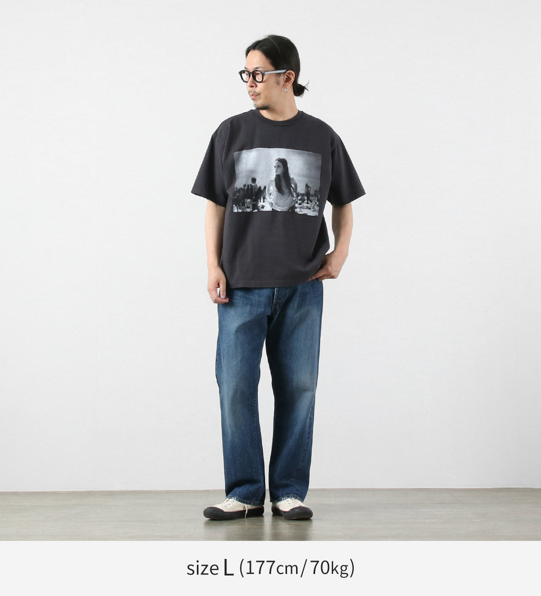 WALLA WALLA SPORT / Joseph Szabo Priscilla Photo T-Shirt