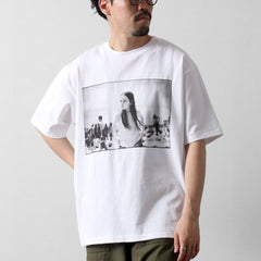 white / M