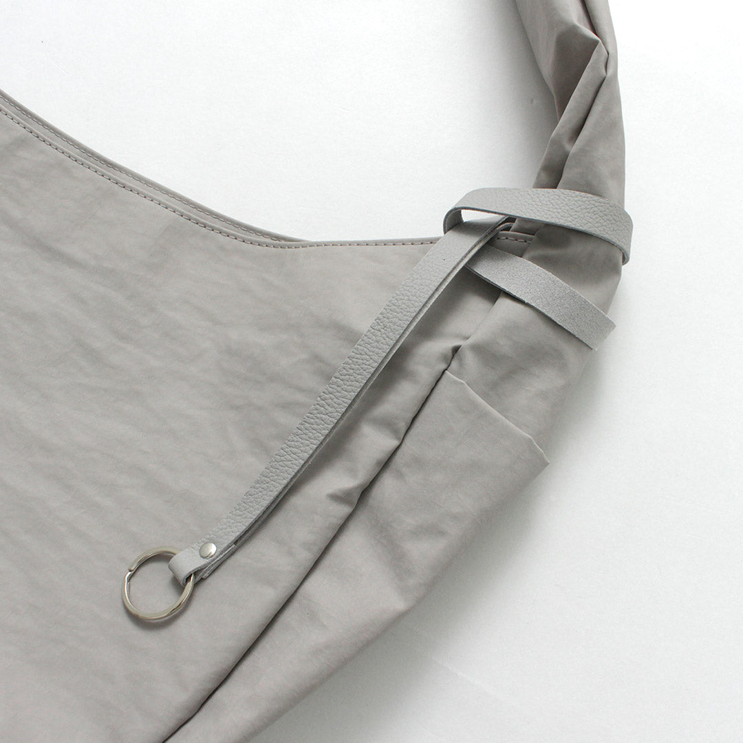 TIDEWAY / GRIZZLY Crescent Shoulder Bag