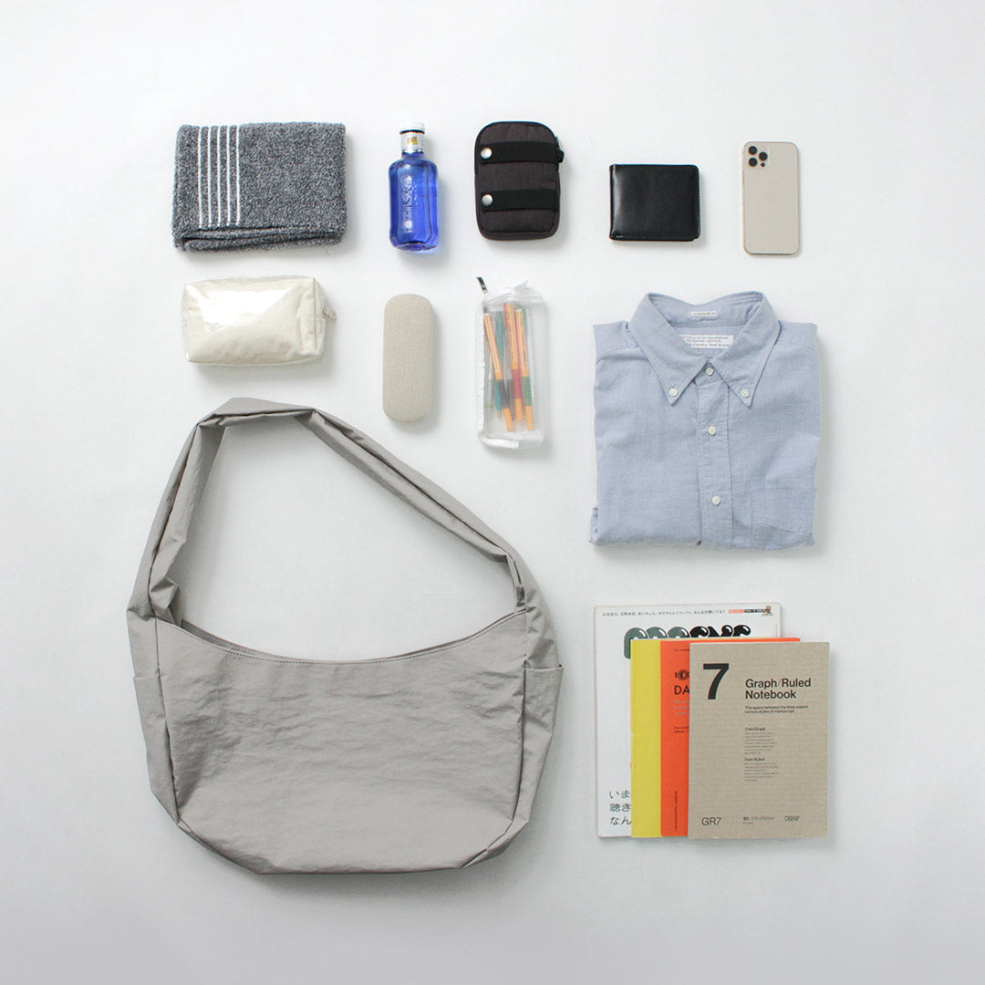 TIDEWAY / GRIZZLY Crescent Shoulder Bag