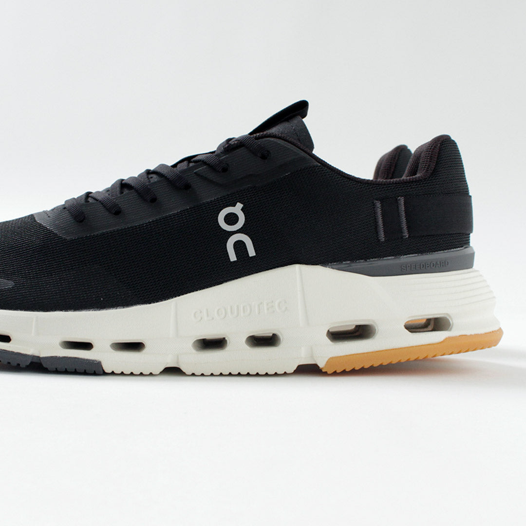 ON / Cloud Nova Form 2 Sneakers