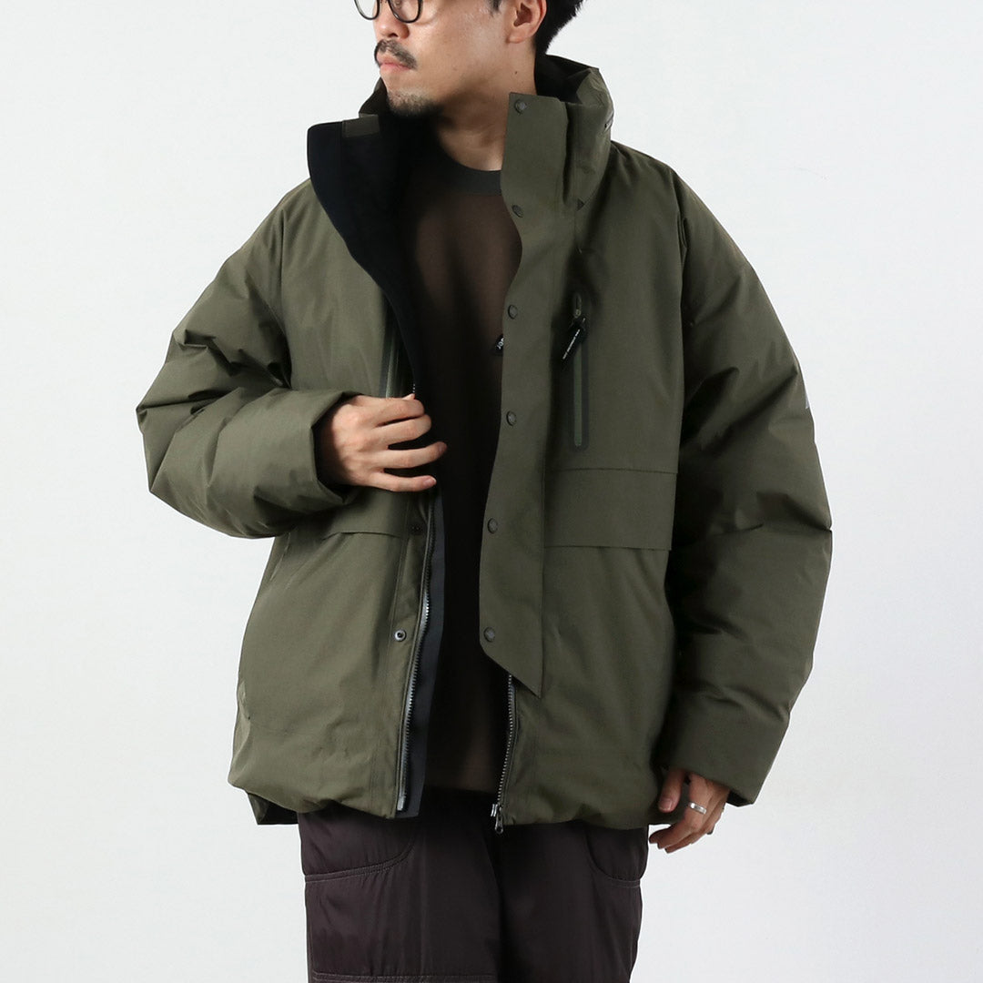 AND WANDER / Rainproof Down Jacket
