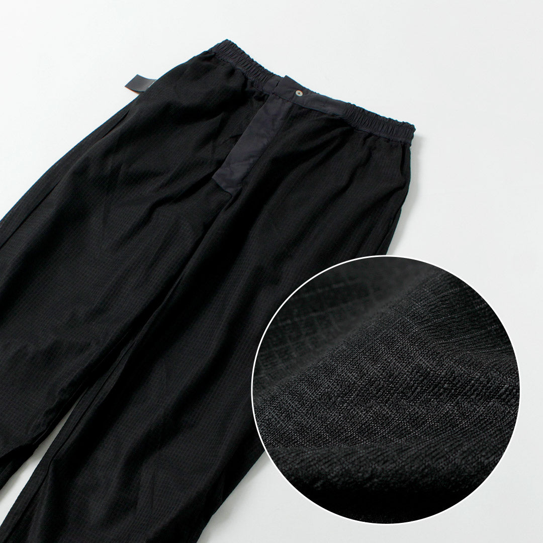 NANGA / Pantalones cálidos y fáciles