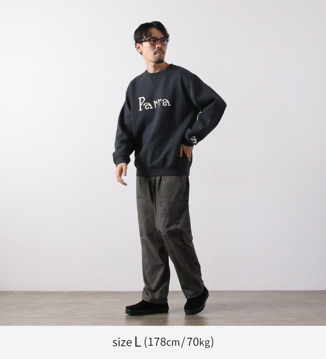 BY PARRA / Weird Trad 로고 크루넥 스웨트셔츠