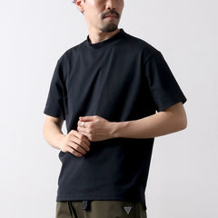 black / M