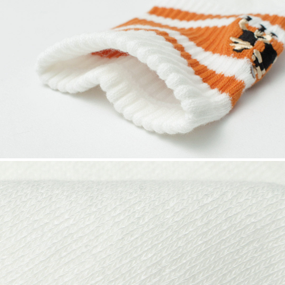 DECKA QUALITY SOCKS / Embroidered Skater Socks