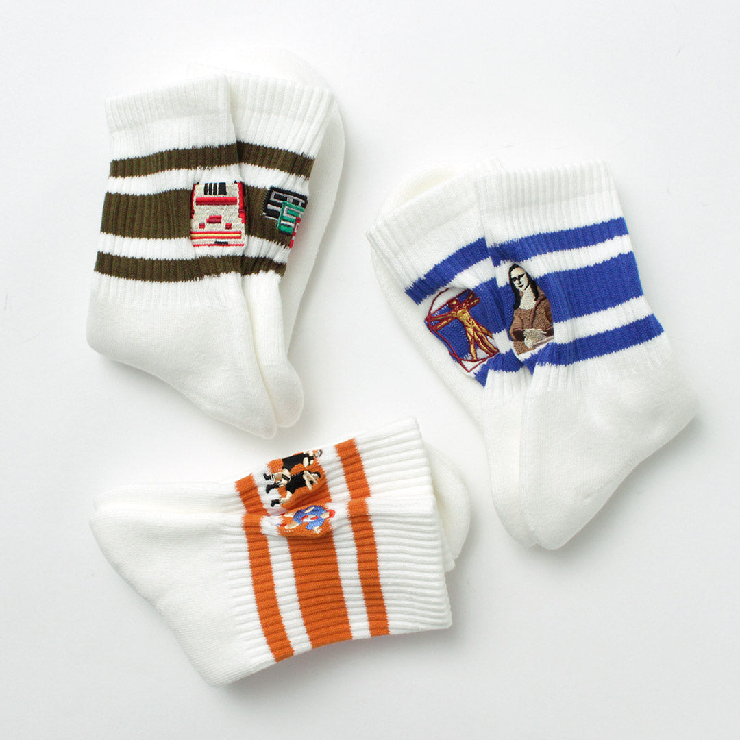 DECKA QUALITY SOCKS / Embroidered Skater Socks