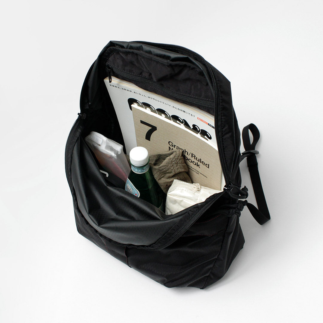 BRIEFING / Packable Daypack